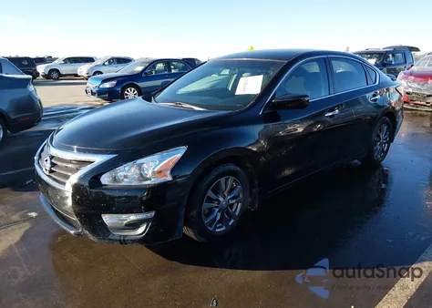 2015 Nissan Altima 2.5 S from USA, damaged, VIN 1N4AL3AP4FN374895